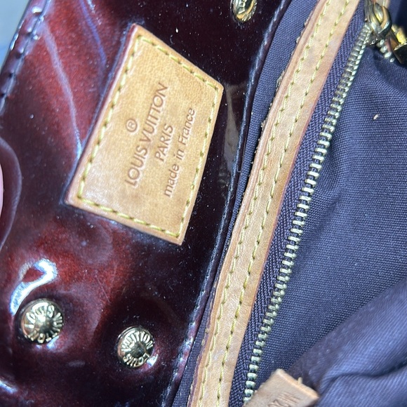 Louis Vuitton Vernis amarant hand bag - Picture 9 of 13